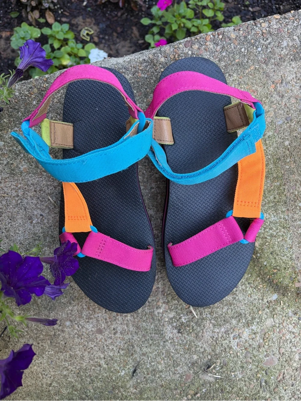 wild fable Multicolor Strap Sandals in Pink, Orange & Blue
